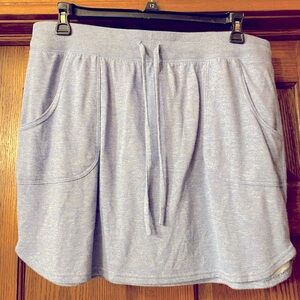 Soft and comfy mini skirt in light grey blue